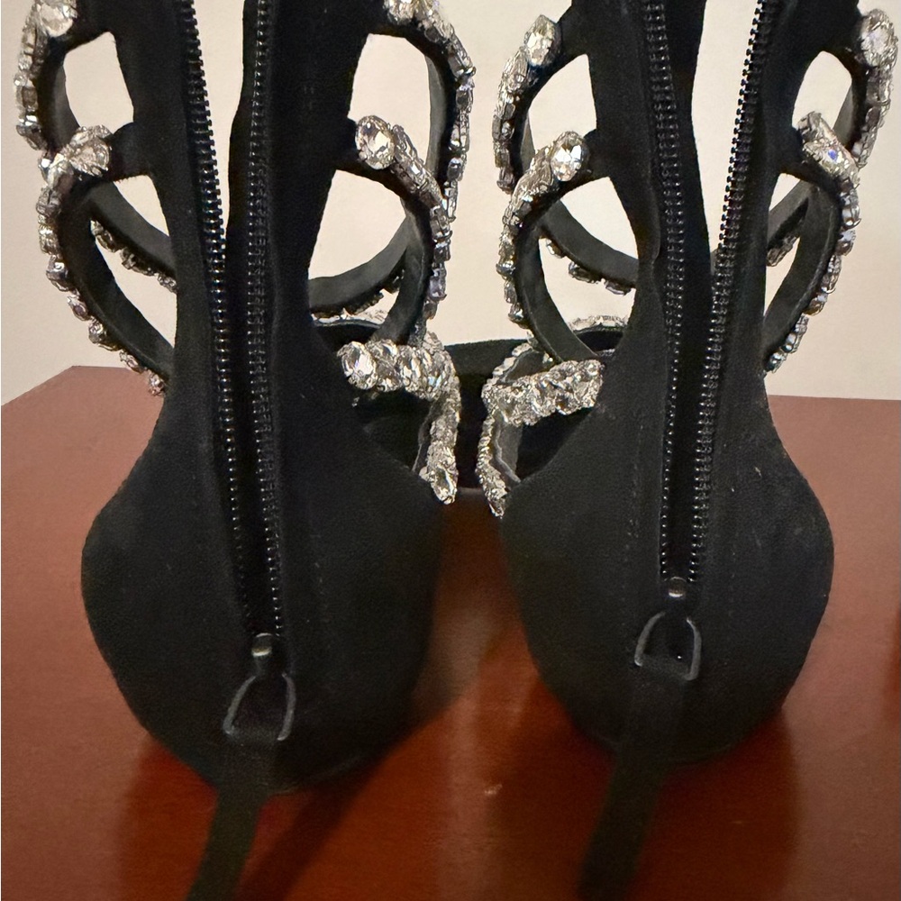 Rhinestone Spiral Wrap Black Sandals - Women - Picture 6 of 8